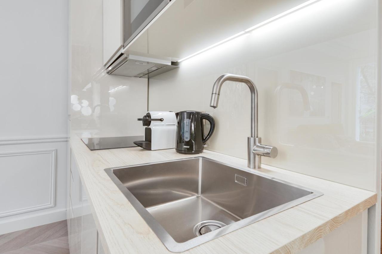 Stylish 2Bd House In Central Paris By Guestready Daire Dış mekan fotoğraf